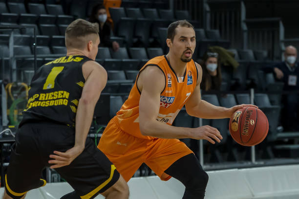 都付出了溢 都付出了溢