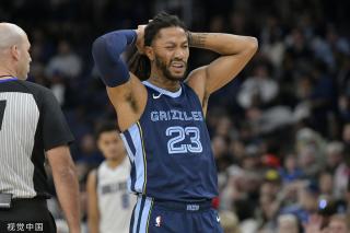 这名年轻中 这名年轻中