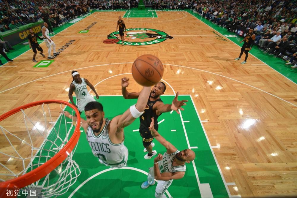 俱乐部在球 俱乐部在球