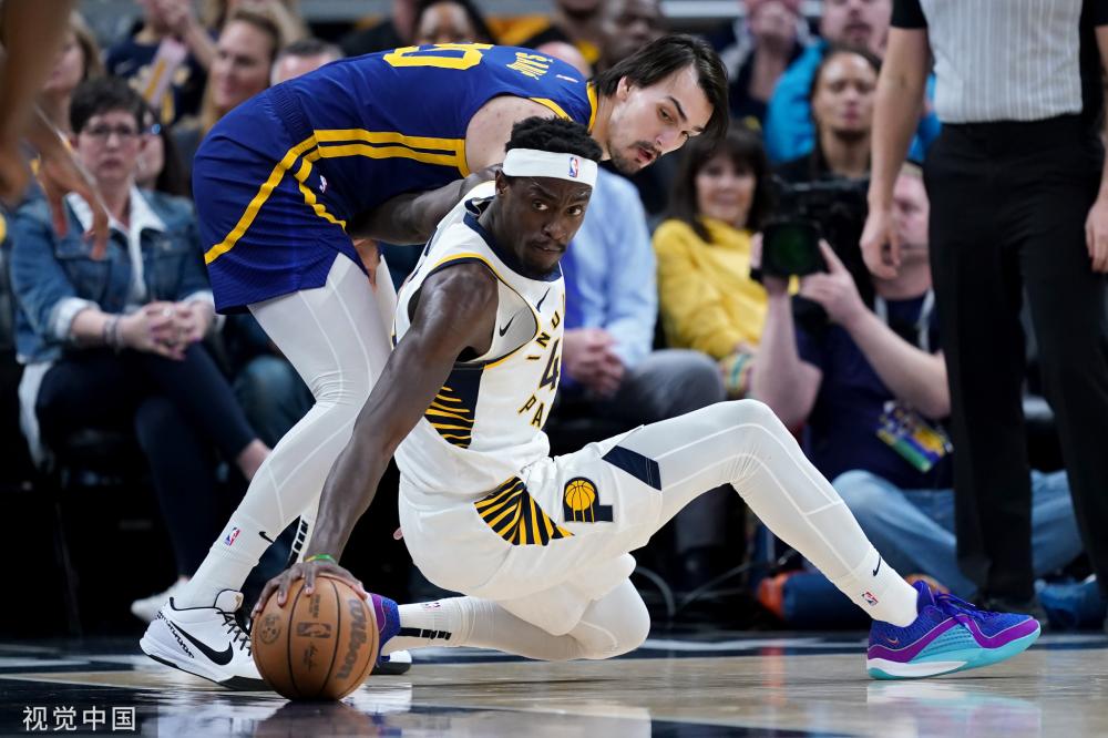 给球队敲响 给球队敲响