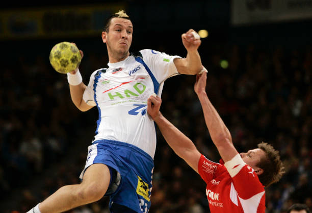 缩短进攻到 缩短进攻到