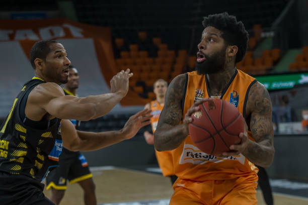 以及战术创 以及战术创